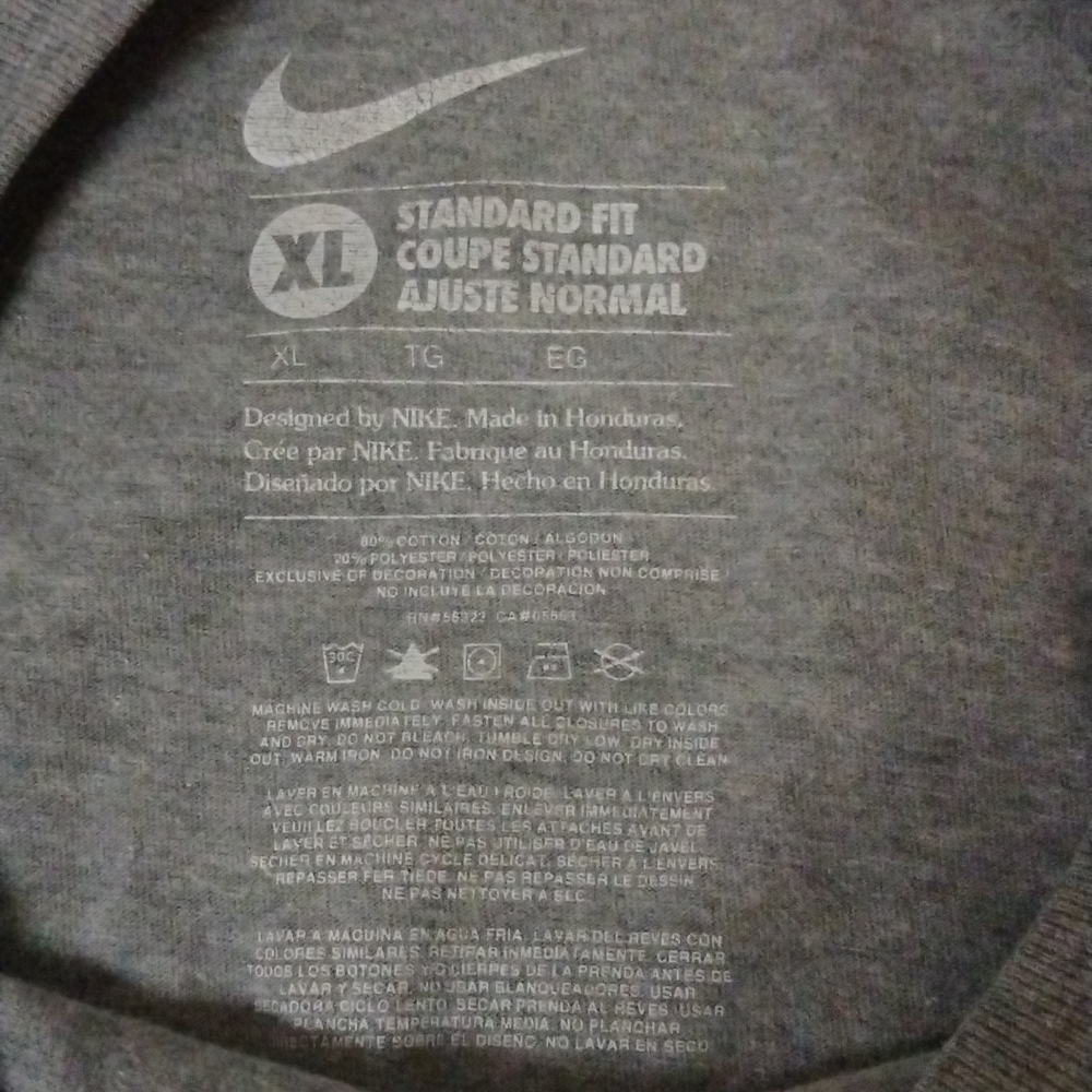 Spelled Out "Nike 1972" Classic Black & Red On Gray T-shirt XL - Picture 4 of 5